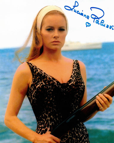 LUCIANA PALUZZI - Fiona Volpe in James Bond - Thunderball - hand signed 10 x 8 photo