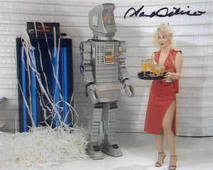 SANDRA DICKINSON - Trillian in The Hitchhikers Guide To The Galaxy -  hand signed 10 x 8 photo