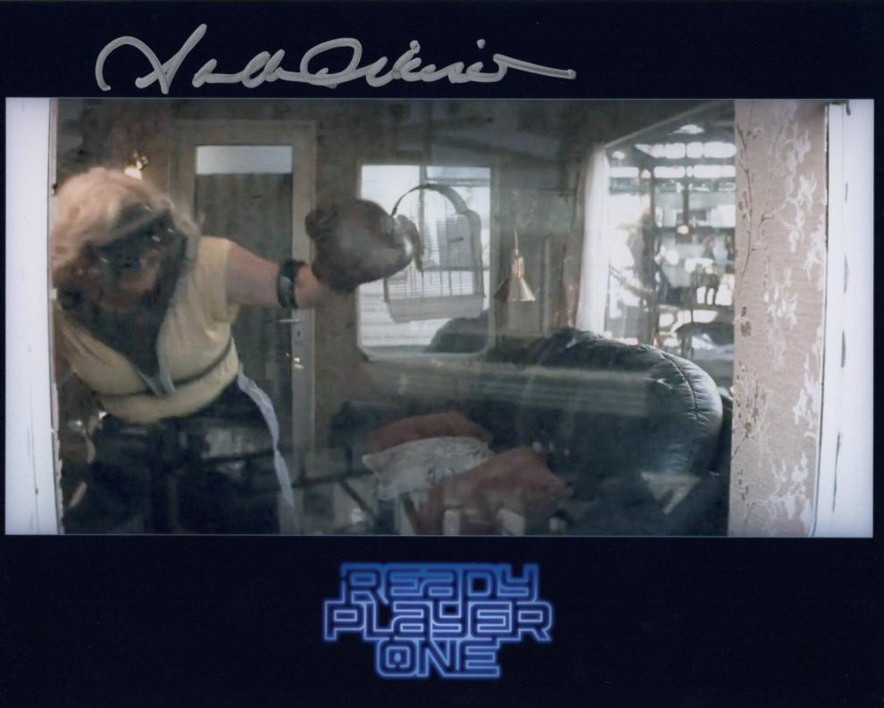 SANDRA DICKINSON - old boxing woman - Ready Player One -  hand signed 10 x 8 photo