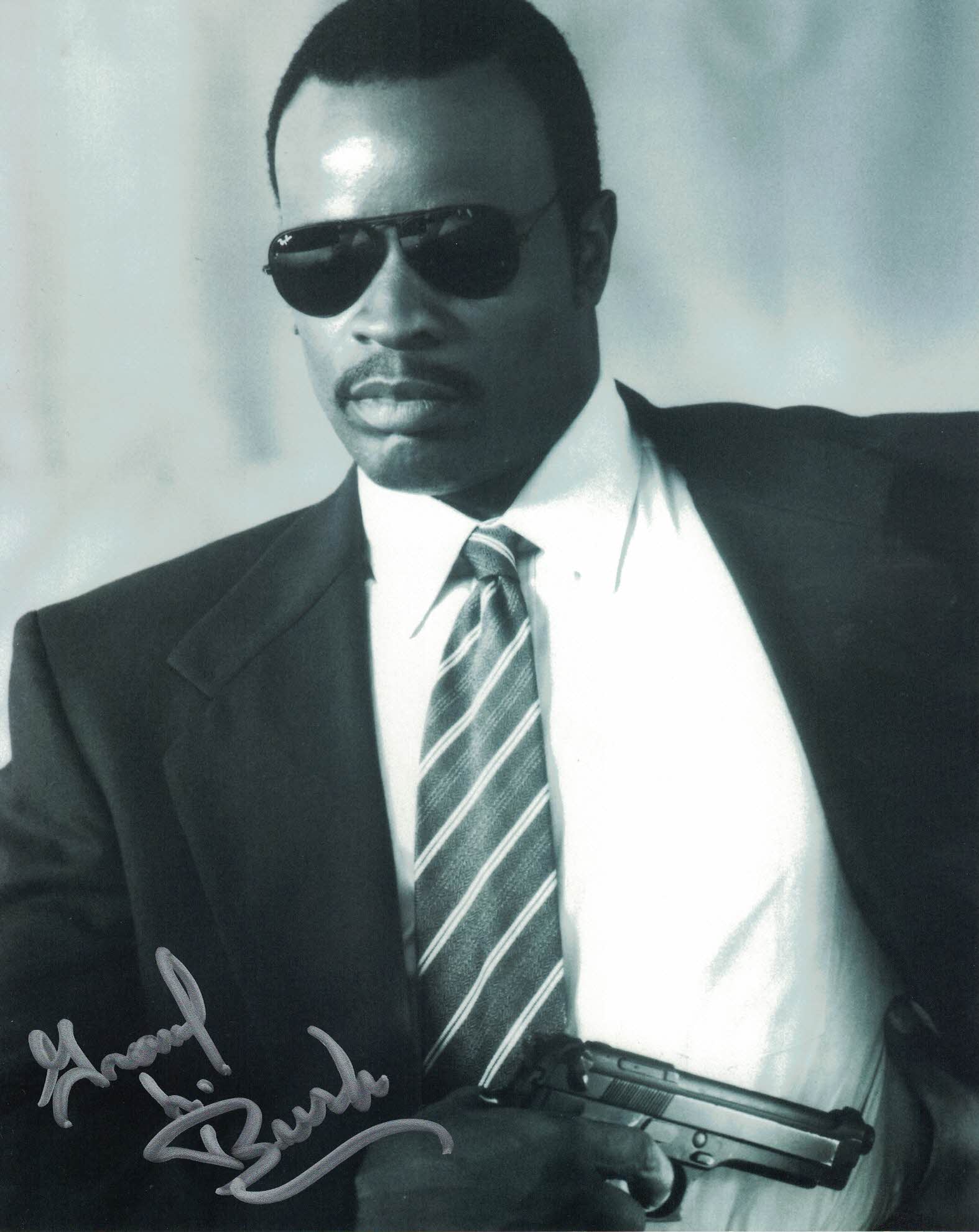 GRAND L BUSH - Lethal Weapon/  Die Hard/ Licence To Kill hand signed 10 x 8 photo
